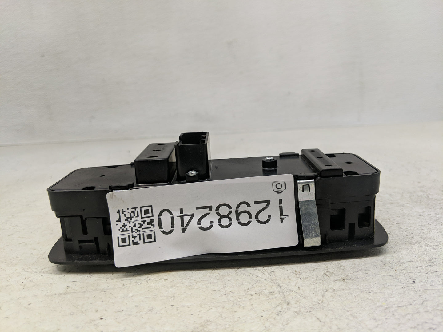 2015-2019 Dodge Charger Master Power Window Switch Replacement Driver Side Left P/N:68262253AC 68139805AB Fits OEM Used Auto