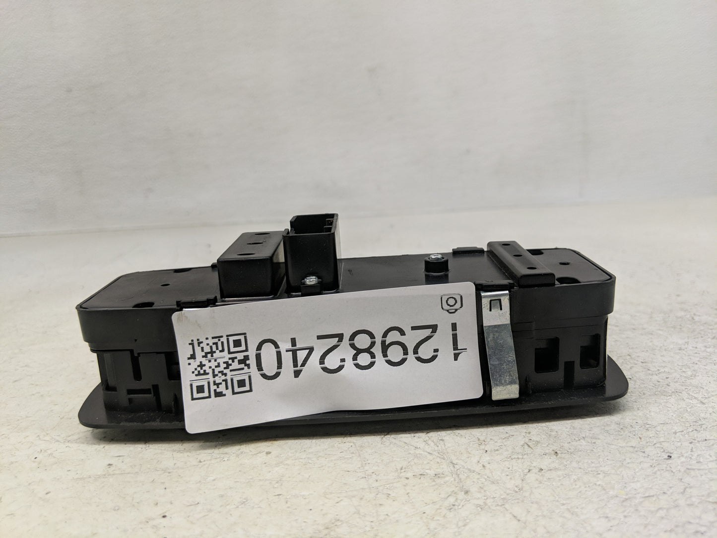 2015-2019 Dodge Charger Master Power Window Switch Replacement Driver Side Left P/N:68262253AC 68139805AB Fits OEM Used Auto