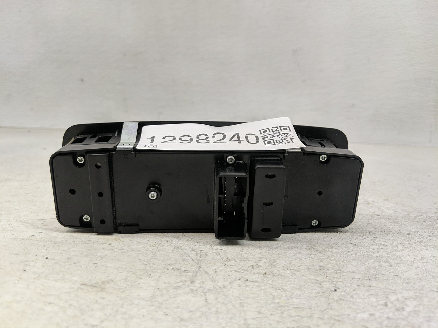 2015-2019 Dodge Charger Master Power Window Switch Replacement Driver Side Left P/N:68262253AC 68139805AB Fits OEM Used Auto