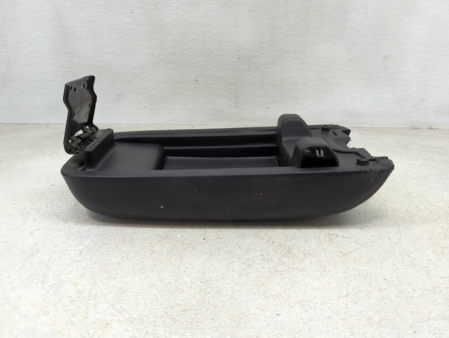 2017 Dodge Charger Center Console Armrest Cover Lid Fits OEM Used Auto Parts - Oemusedautoparts1.com