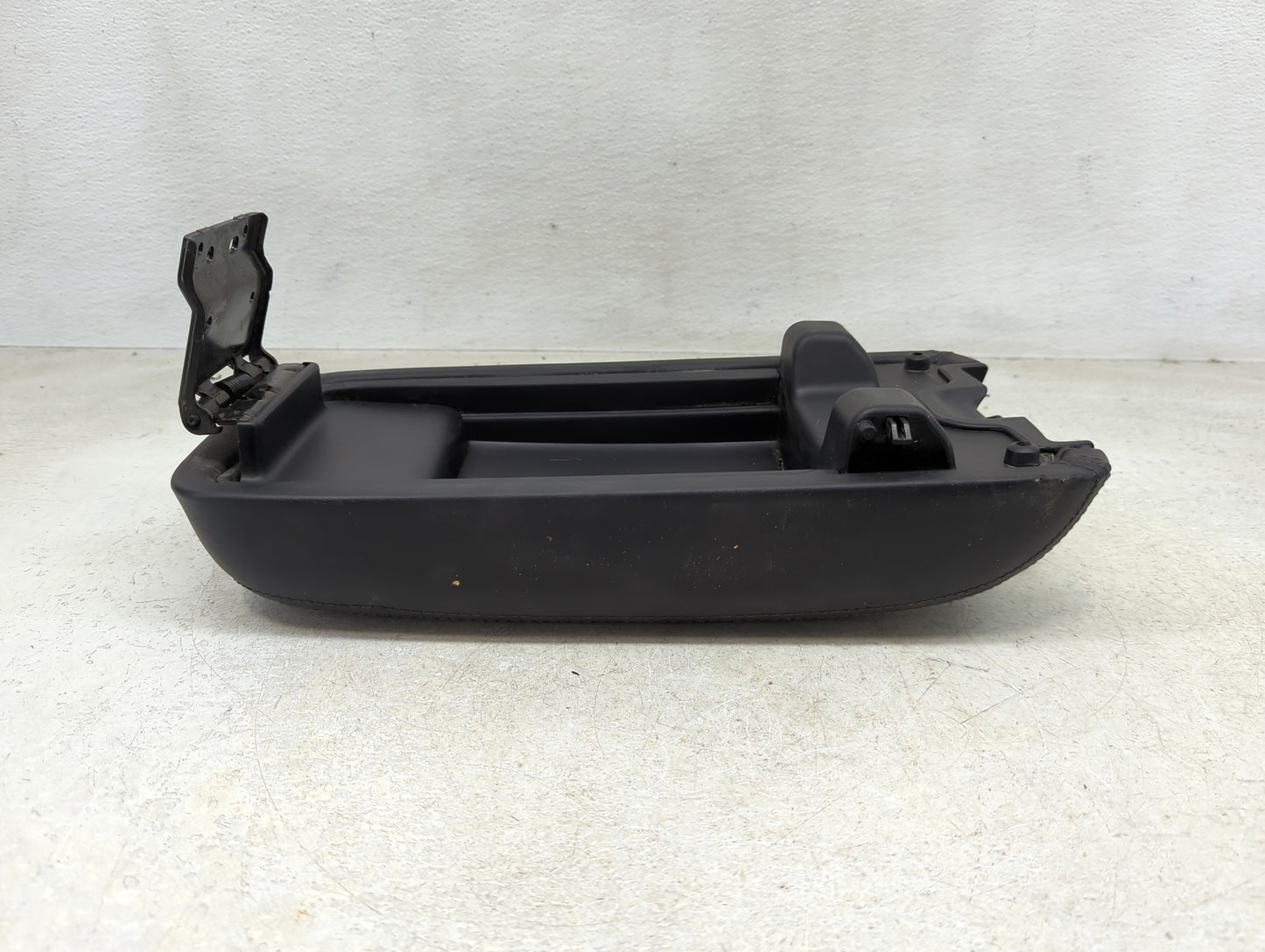 2017 Dodge Charger Center Console Armrest Cover Lid Fits OEM Used Auto Parts - Oemusedautoparts1.com