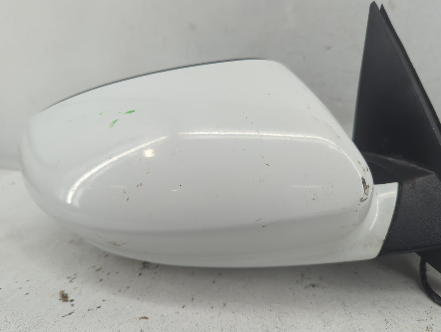 2015-2020 Dodge Charger Passenger Side View Mirror - Right Door Mirror OEM Used - Oemusedautoparts1.com