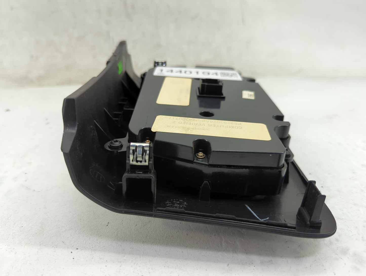 2017-2022 Dodge Charger Climate Control Module Temperature AC/Heater Replacement P/N:P68293626AC Fits OEM Used Auto Parts - 