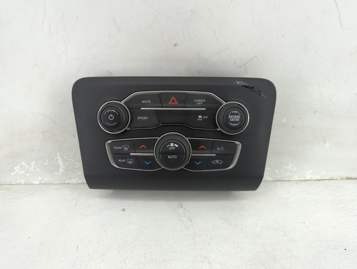 2017-2022 Dodge Charger Climate Control Module Temperature AC/Heater Replacement P/N:P68293618AC 75080826 Fits OEM Used Auto