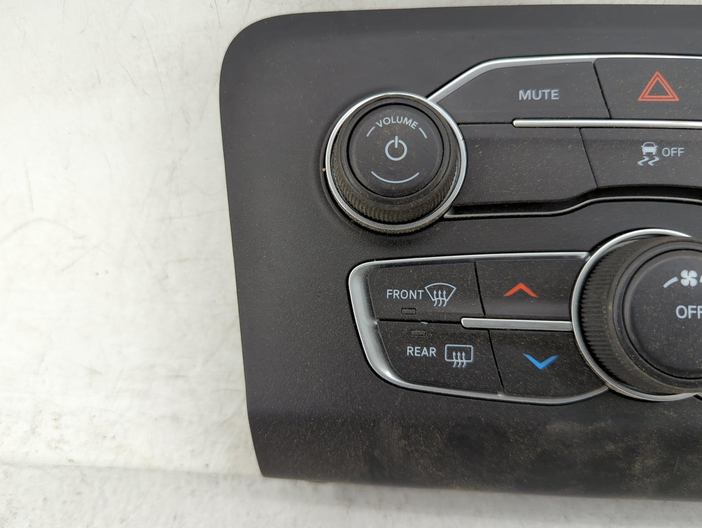 2017-2021 Dodge Charger Climate Control Module Temperature AC/Heater Replacement P/N:68293614AC Fits Fits 2017 2018 2019 202