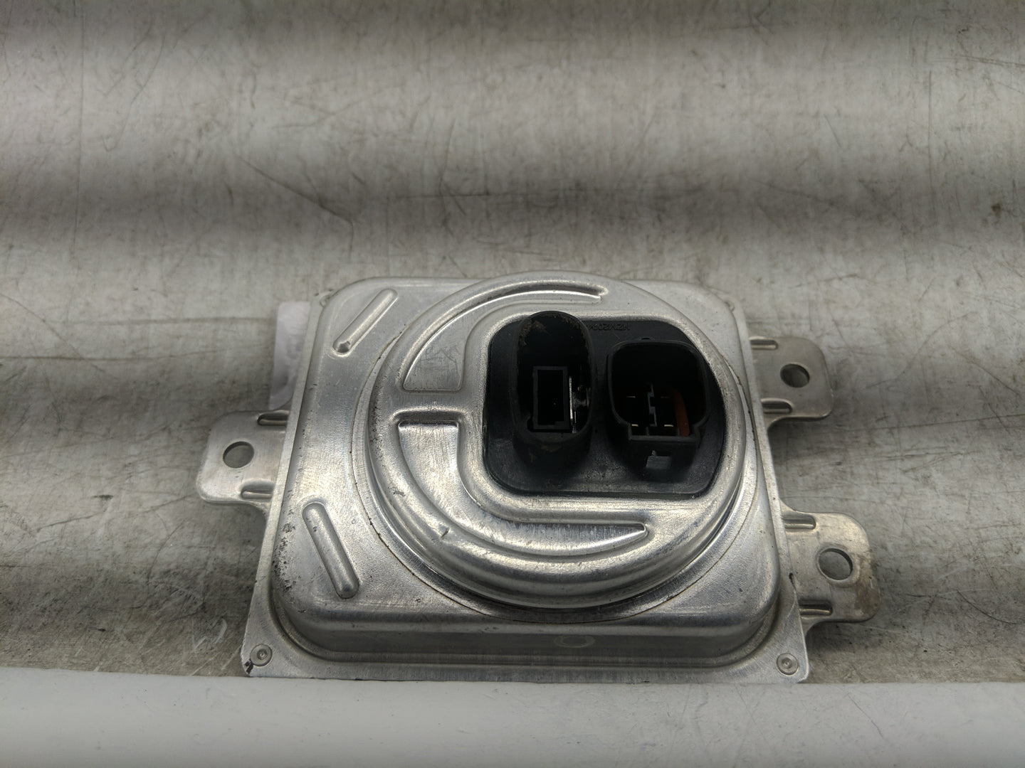 2017 Dodge Charger Headlight Ballast Head Light - Oemusedautoparts1.com