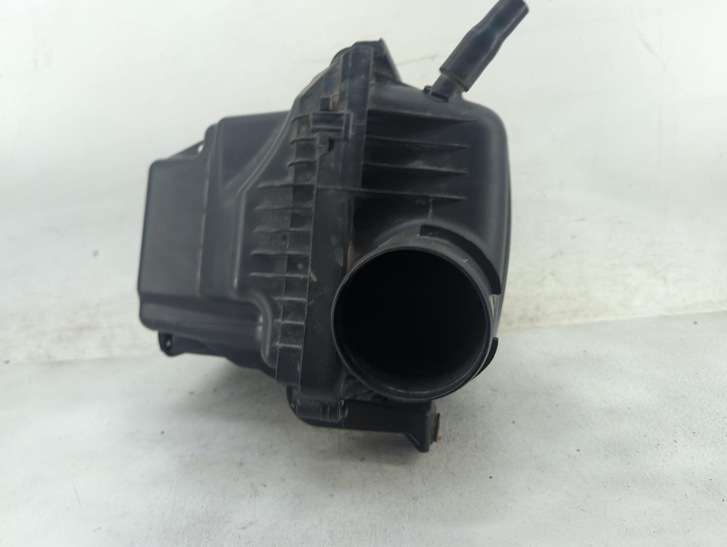 2011-2019 Dodge Charger Air Cleaner Intake-duct Hose Tube 1476611 - Oemusedautoparts1.com