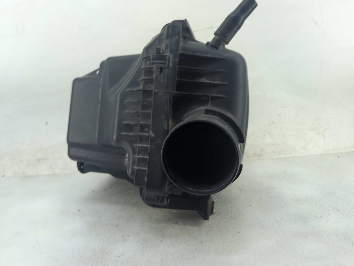 2011-2019 Dodge Charger Air Cleaner Intake-duct Hose Tube 1476611 - Oemusedautoparts1.com