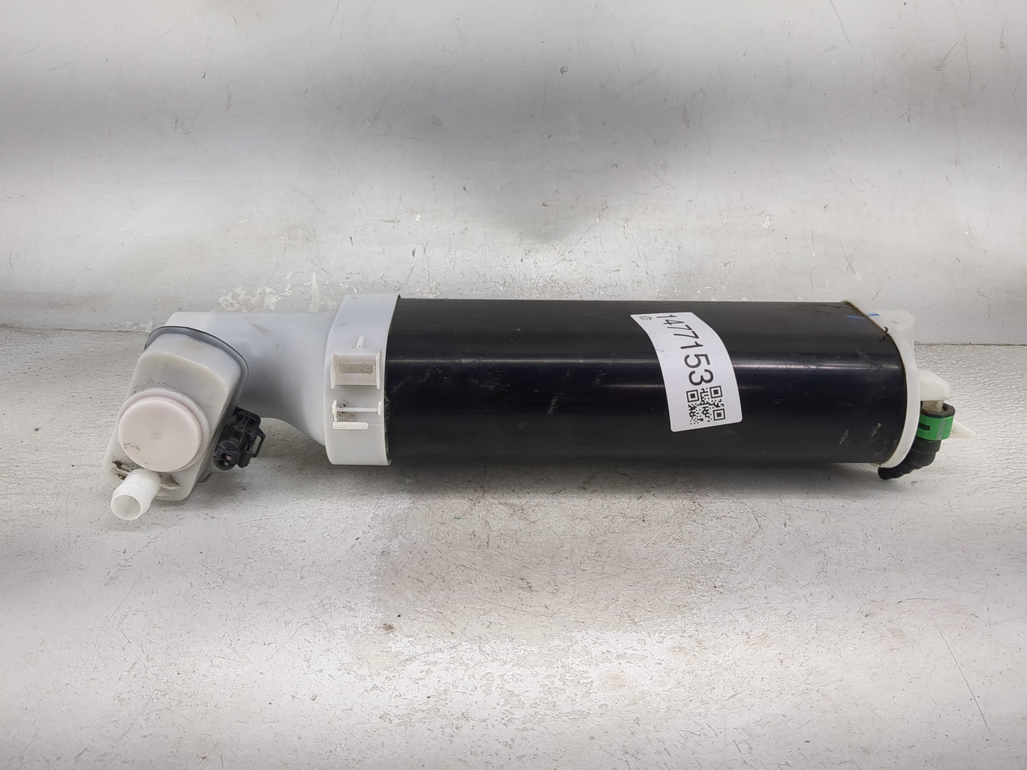 2017 Dodge Charger Fuel Vapor Charcoal Canister - Oemusedautoparts1.com
