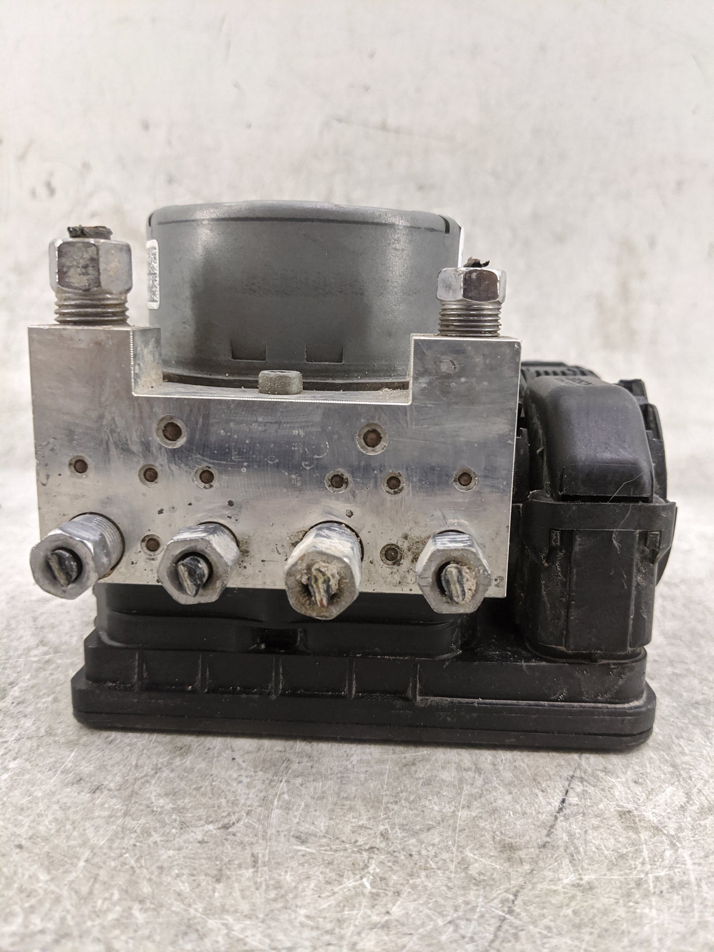 2015-2022 Dodge Charger ABS Pump Control Module Replacement P/N:P68316593AD 51752600BA5 Fits OEM Used Auto Parts - Oemusedau