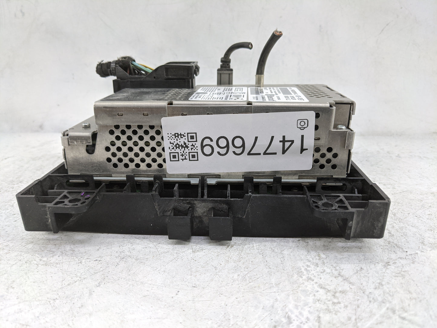 2017 Dodge Charger Radio AM FM Cd Player Receiver Replacement P/N:P68292891AC Y7OVP2, 7812H-VP2, VP2, A2C7547360300 Fits OEM