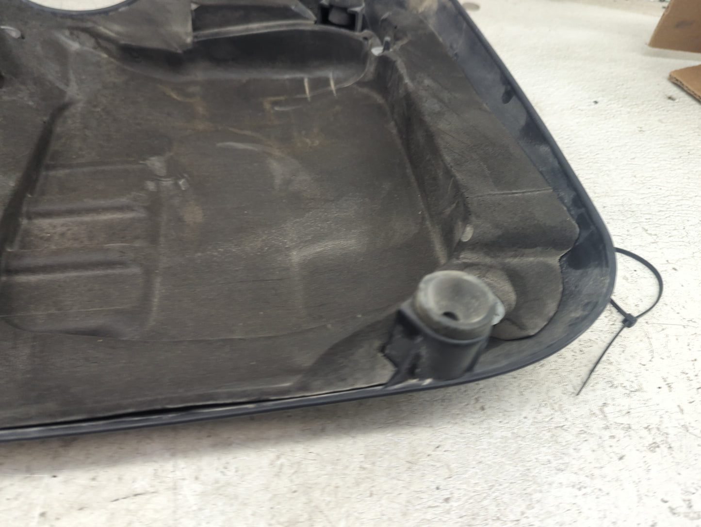 2017 Dodge Charger Engine Cover Black - Oemusedautoparts1.com