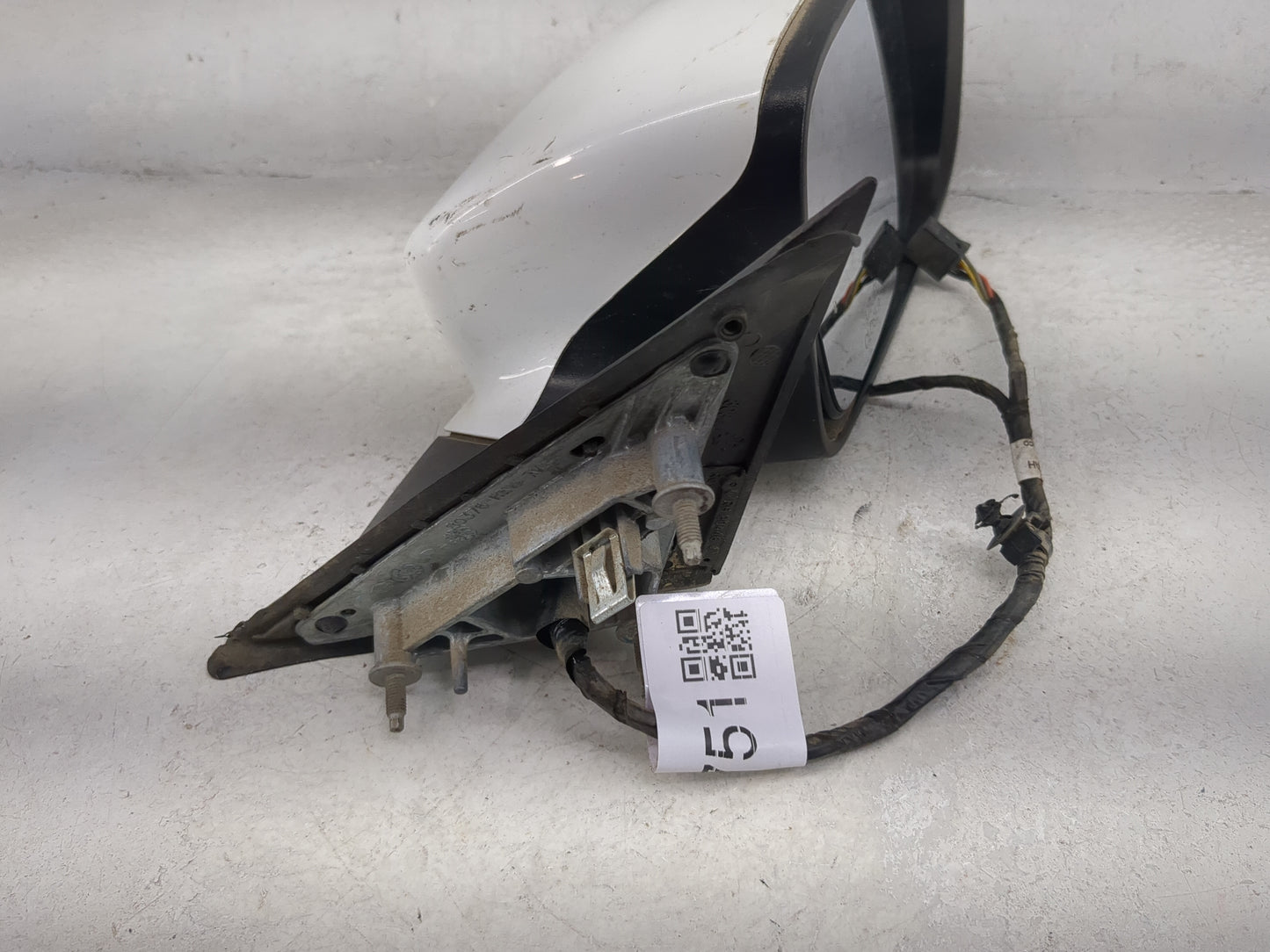 2015-2020 Dodge Charger Passenger Right Side View Manual Door Mirror - Oemusedautoparts1.com