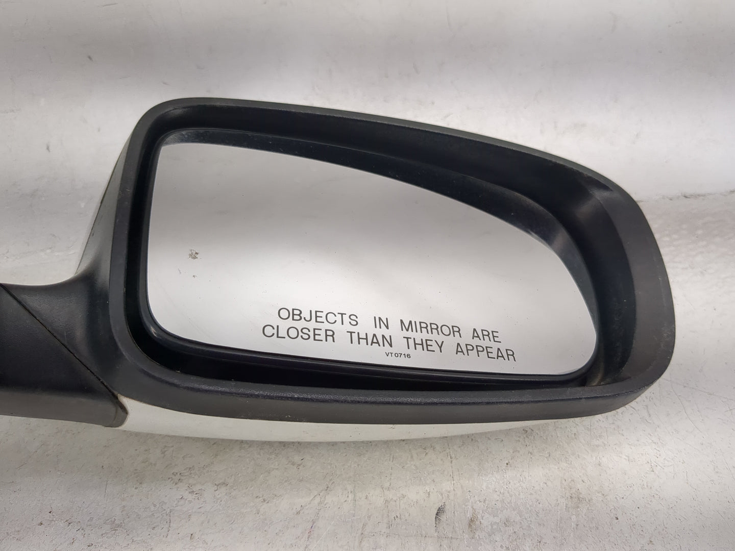 2015-2020 Dodge Charger Passenger Right Side View Manual Door Mirror - Oemusedautoparts1.com