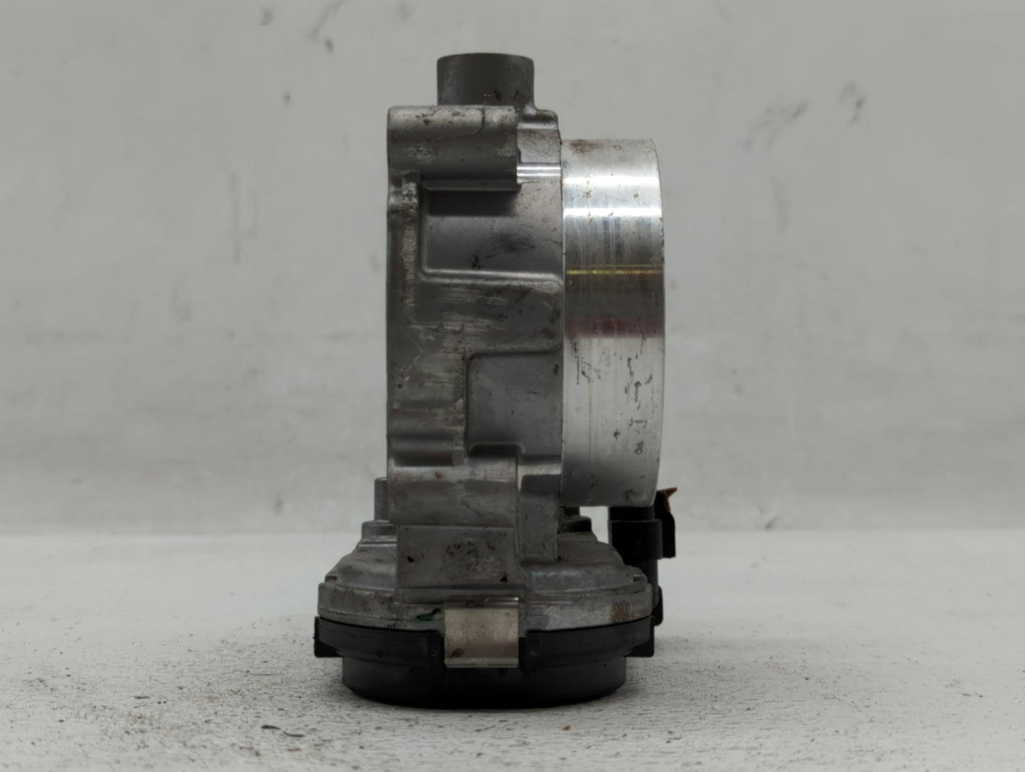 2011-2022 Dodge Charger Throttle Body P/N:05184349AF 05184349AE Fits OEM Used Auto Parts - Oemusedautoparts1.com