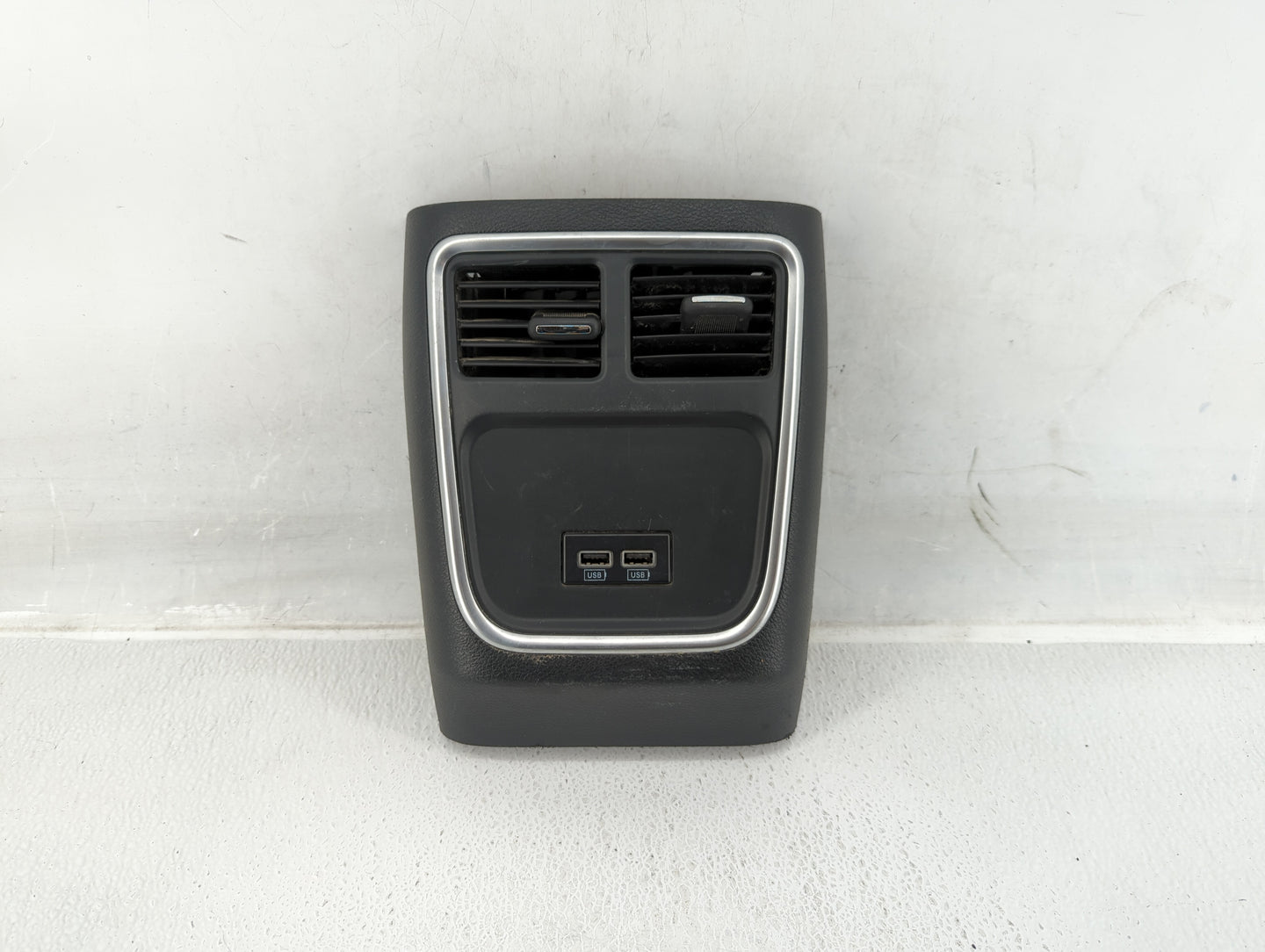 2017 Dodge Charger Overhead Roof Console Interior Dome Light Black - Oemusedautoparts1.com