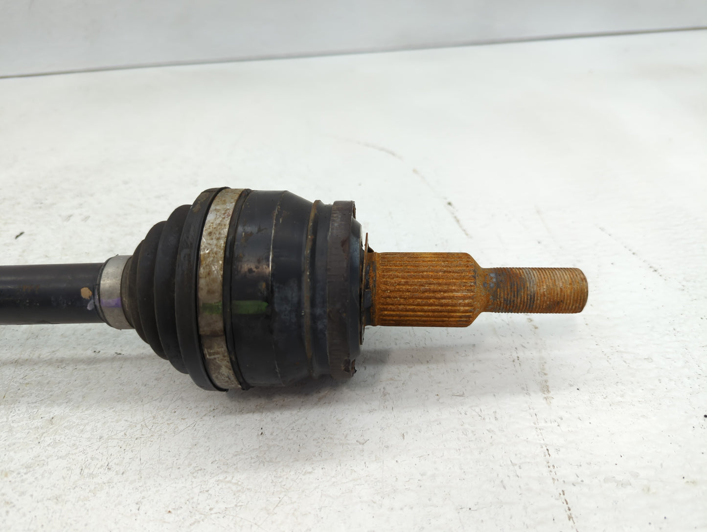 2015-2017 Dodge Charger Axle Shaft Front Driver Cv C/v - Oemusedautoparts1.com