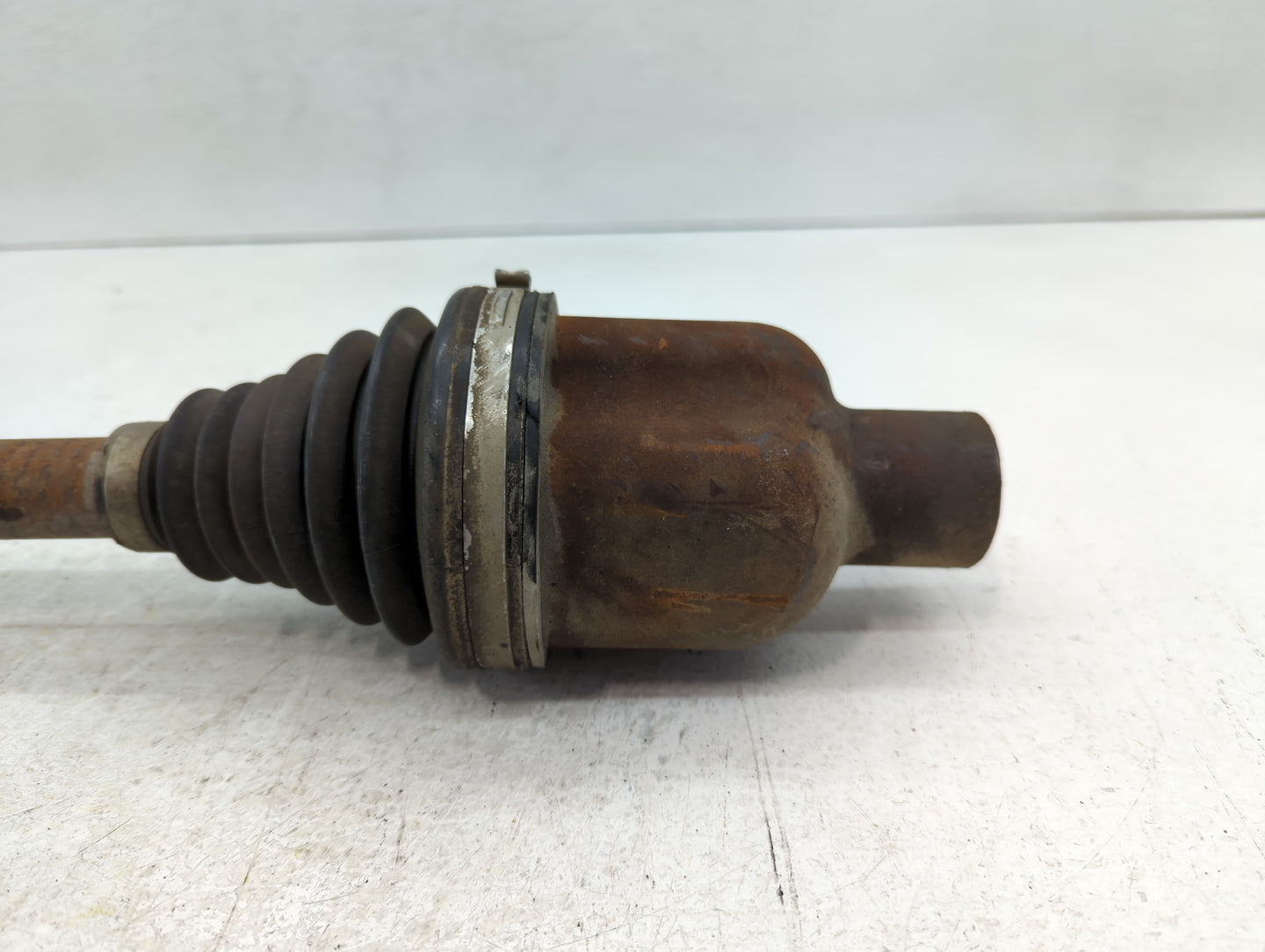 2015-2017 Dodge Charger Axle Shaft Front Driver Cv C/v - Oemusedautoparts1.com