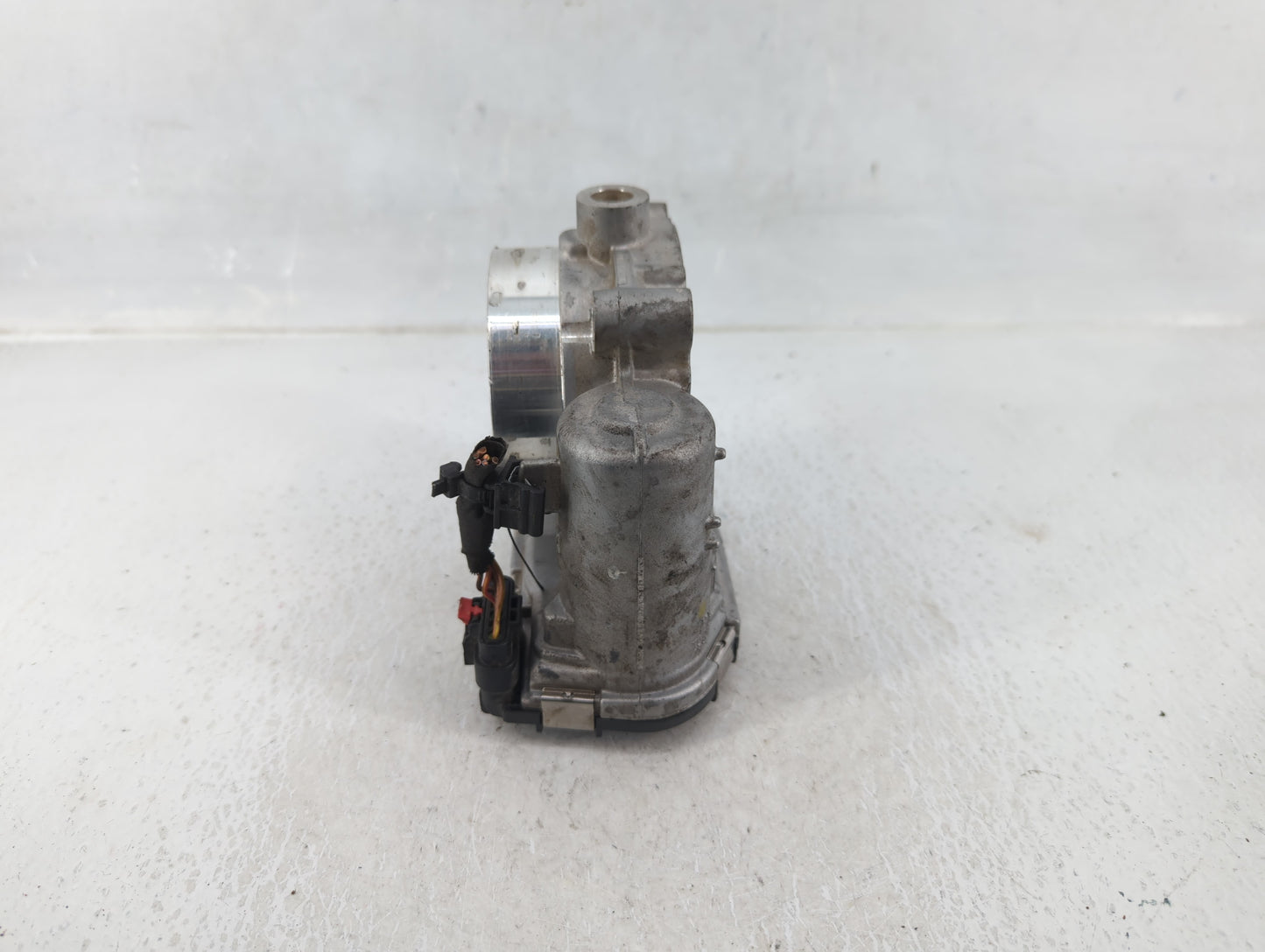 2011-2022 Dodge Charger Throttle Body P/N:02807505 Fits Fits 2011 2012 2013 2014 2015 2016 2017 2018 2019 2020 2021 2022 OEM