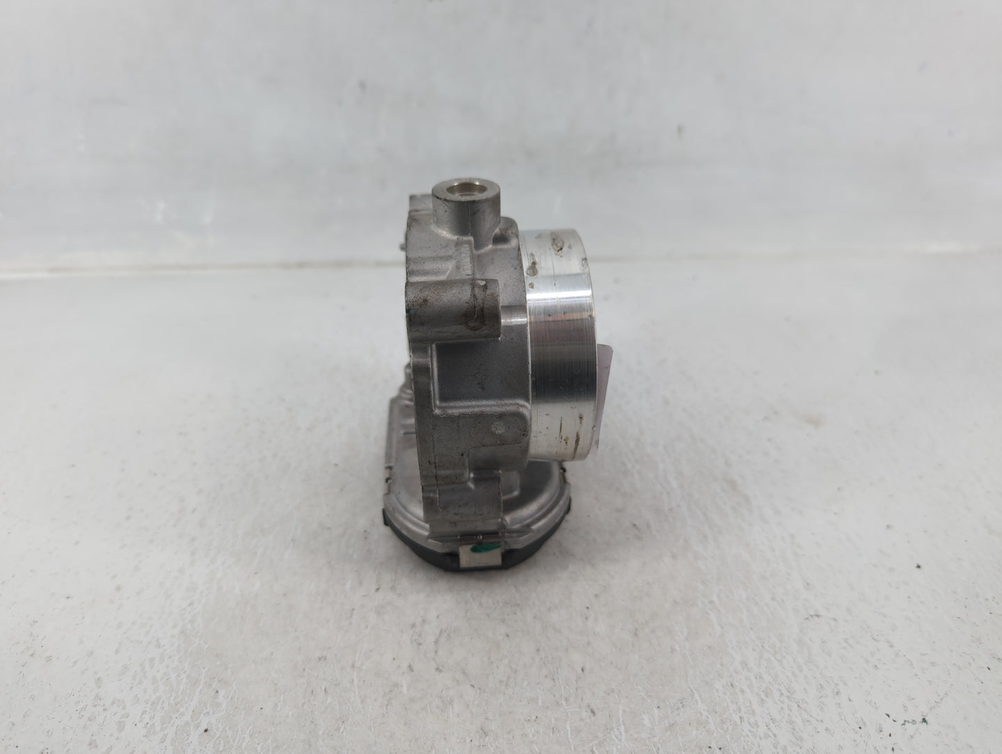 2011-2022 Dodge Charger Throttle Body P/N:02807505 Fits Fits 2011 2012 2013 2014 2015 2016 2017 2018 2019 2020 2021 2022 OEM
