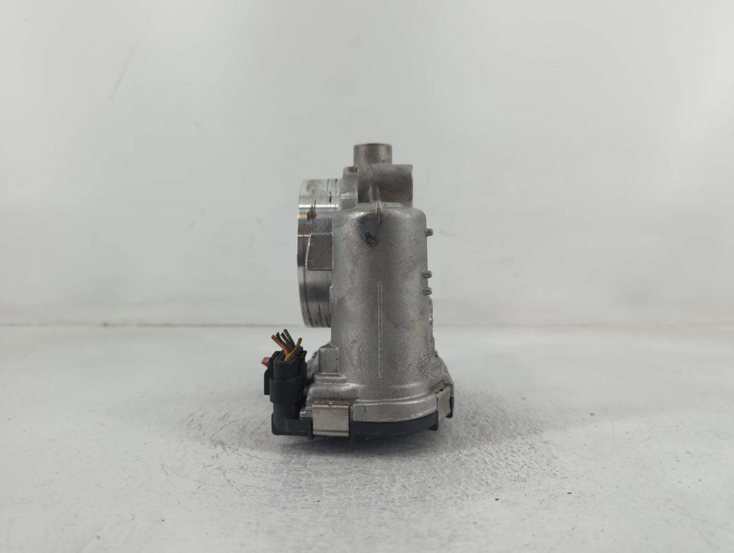 2011-2022 Dodge Charger Throttle Body P/N:0 280 750 570 05184349AC Fits OEM Used Auto Parts - Oemusedautoparts1.com