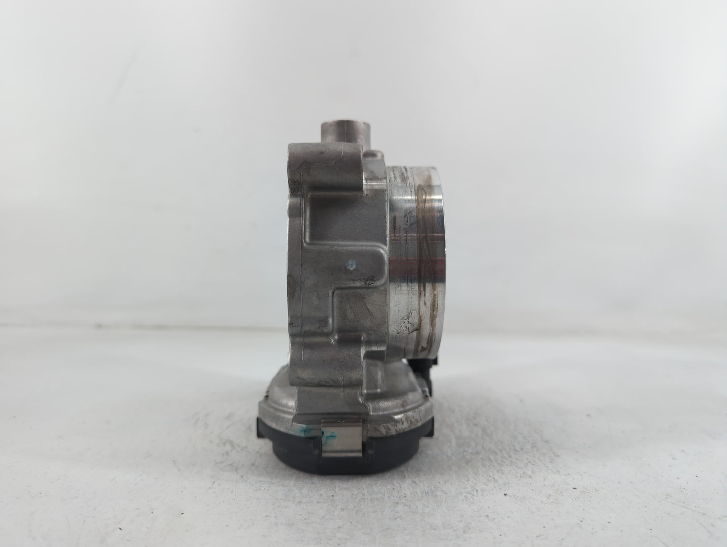 2011-2022 Dodge Charger Throttle Body P/N:0 280 750 570 05184349AC Fits OEM Used Auto Parts - Oemusedautoparts1.com