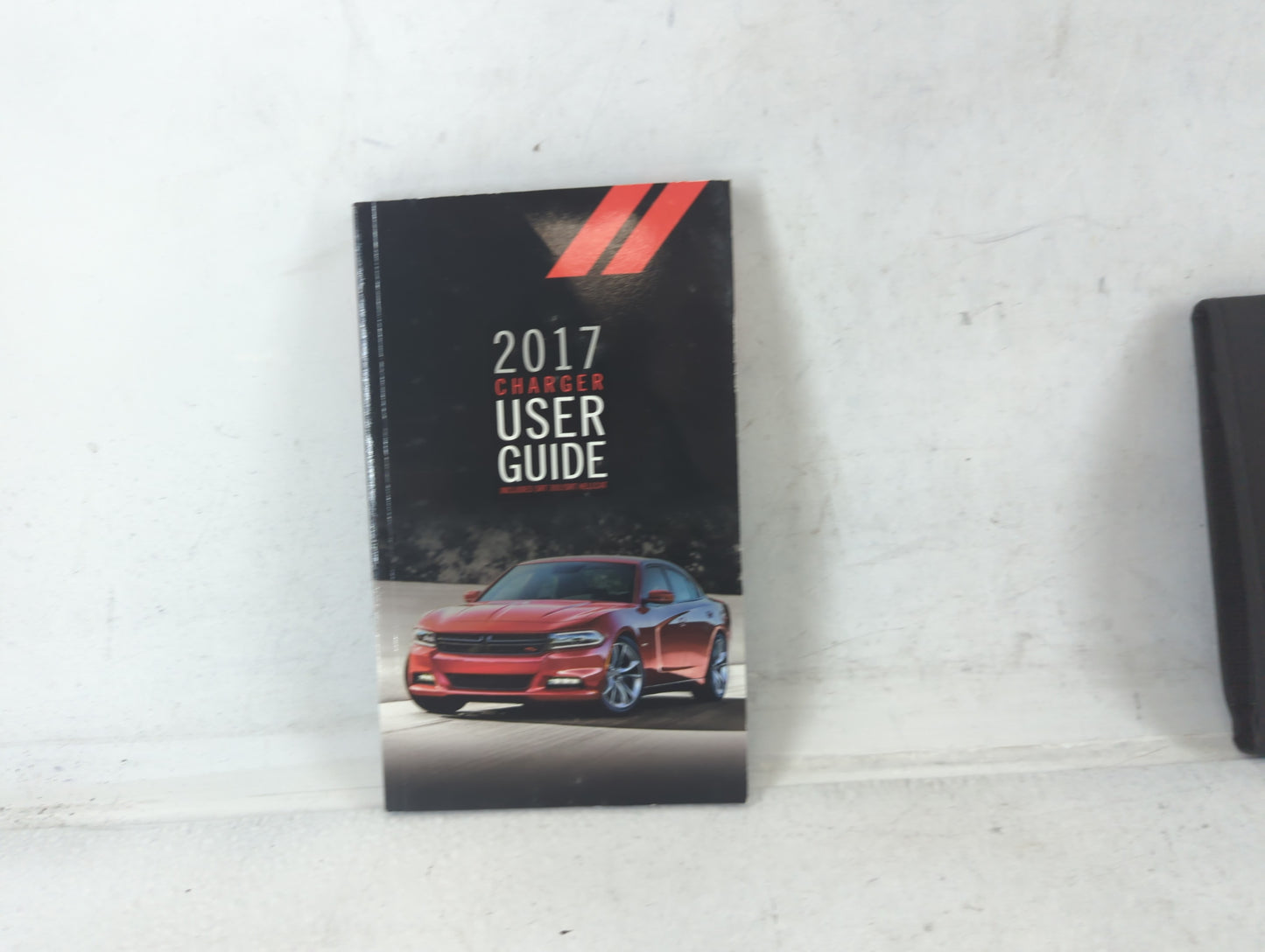 2017 Dodge Charger Owners Manual Book Guide P/N:17D481-926-AA OEM Used Auto Parts - Oemusedautoparts1.com