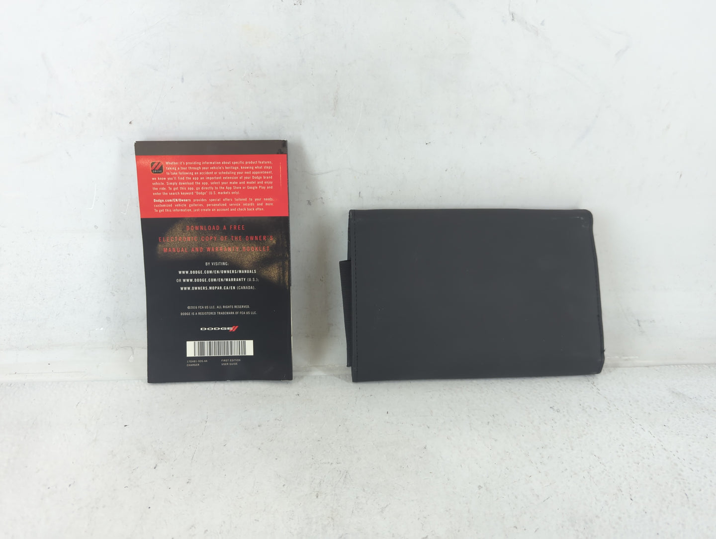 2017 Dodge Charger Owners Manual Book Guide P/N:17D481-926-AA OEM Used Auto Parts - Oemusedautoparts1.com