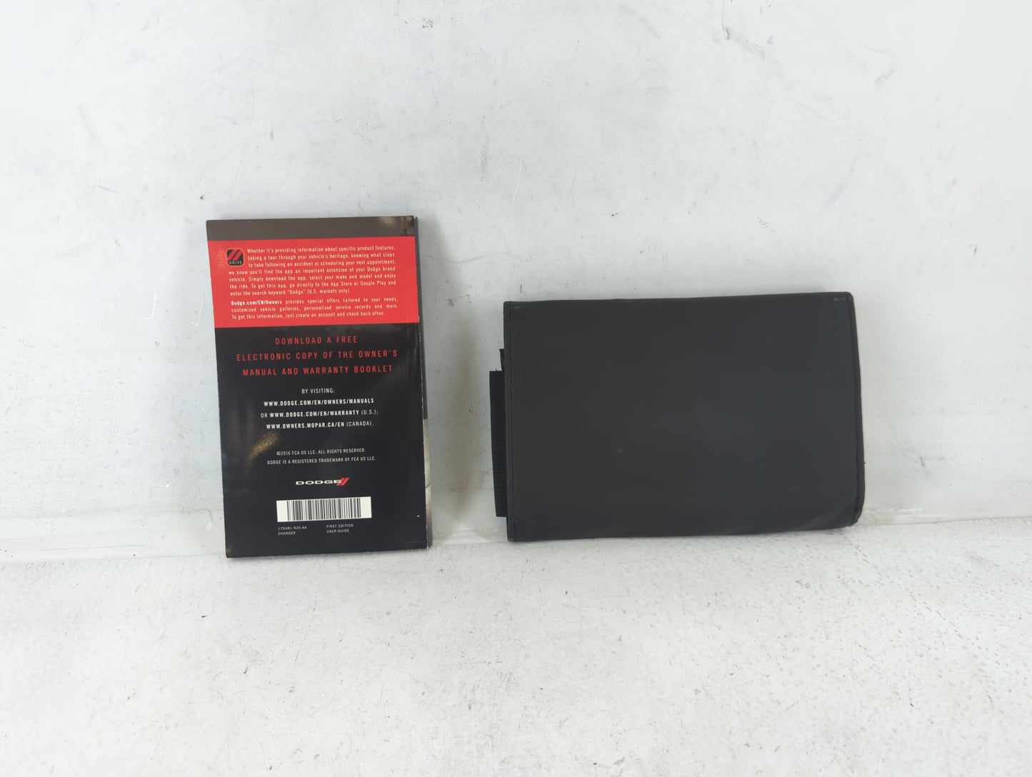 2017 Dodge Charger Owners Manual Book Guide P/N:17D481-926-AA OEM Used Auto Parts - Oemusedautoparts1.com