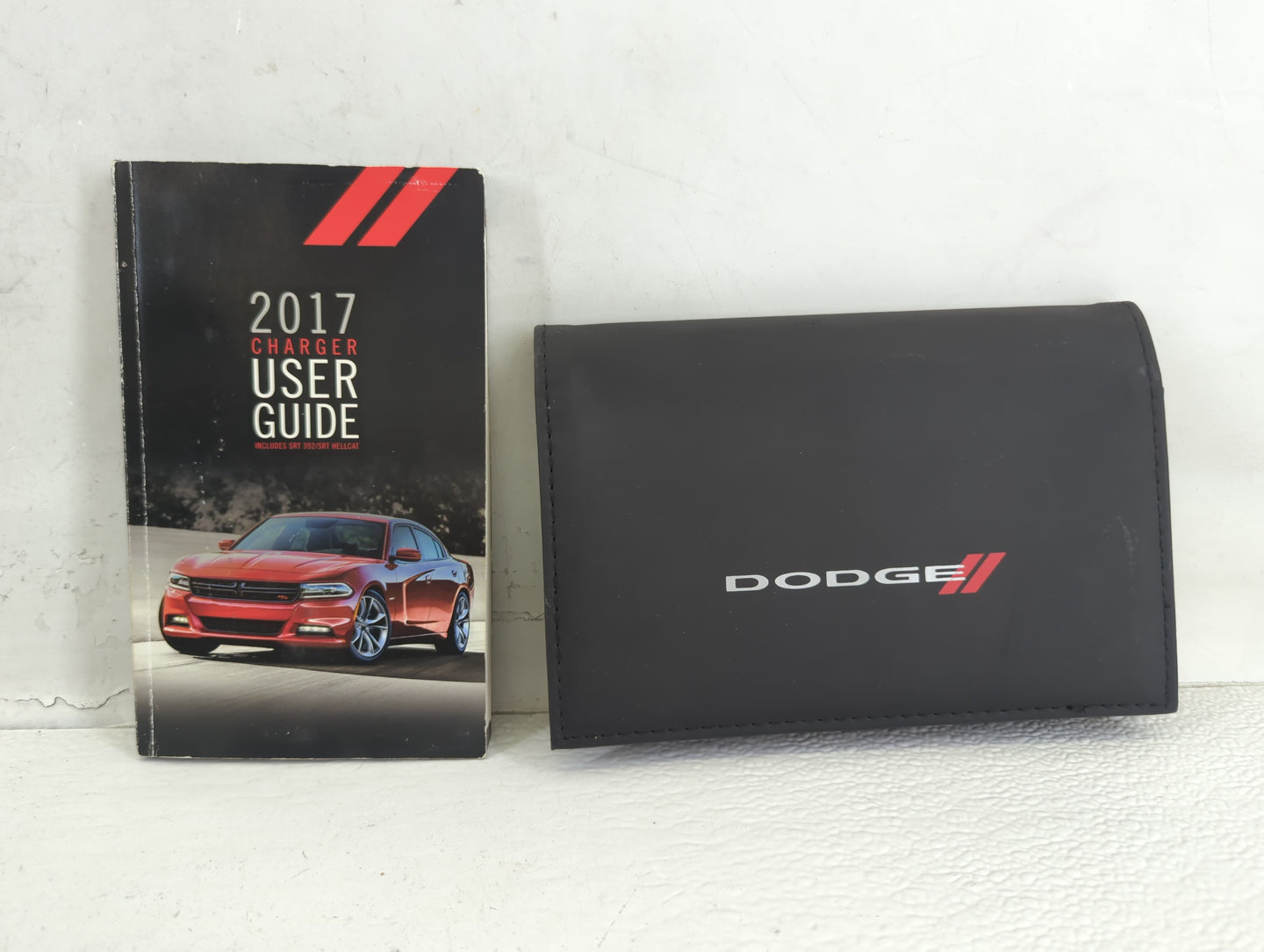 2017 Dodge Charger Owners Manual Book Guide P/N:17D481-926-AA OEM Used Auto Parts - Oemusedautoparts1.com