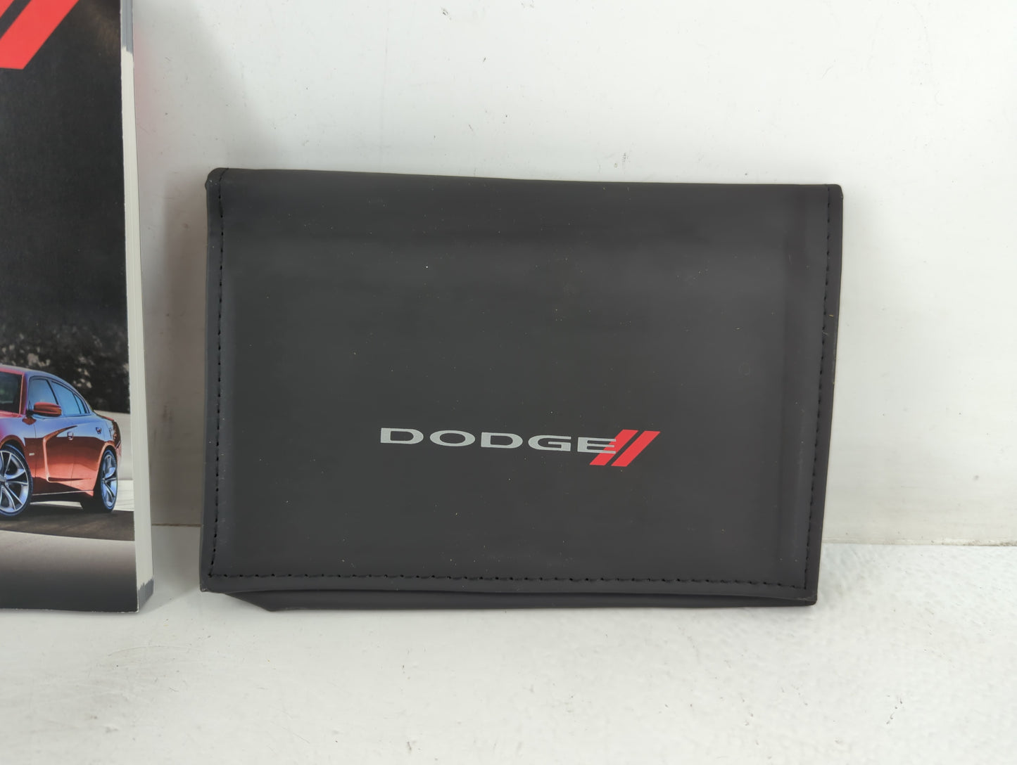 2017 Dodge Charger Owners Manual Book Guide P/N:17D481-926-AA OEM Used Auto Parts - Oemusedautoparts1.com