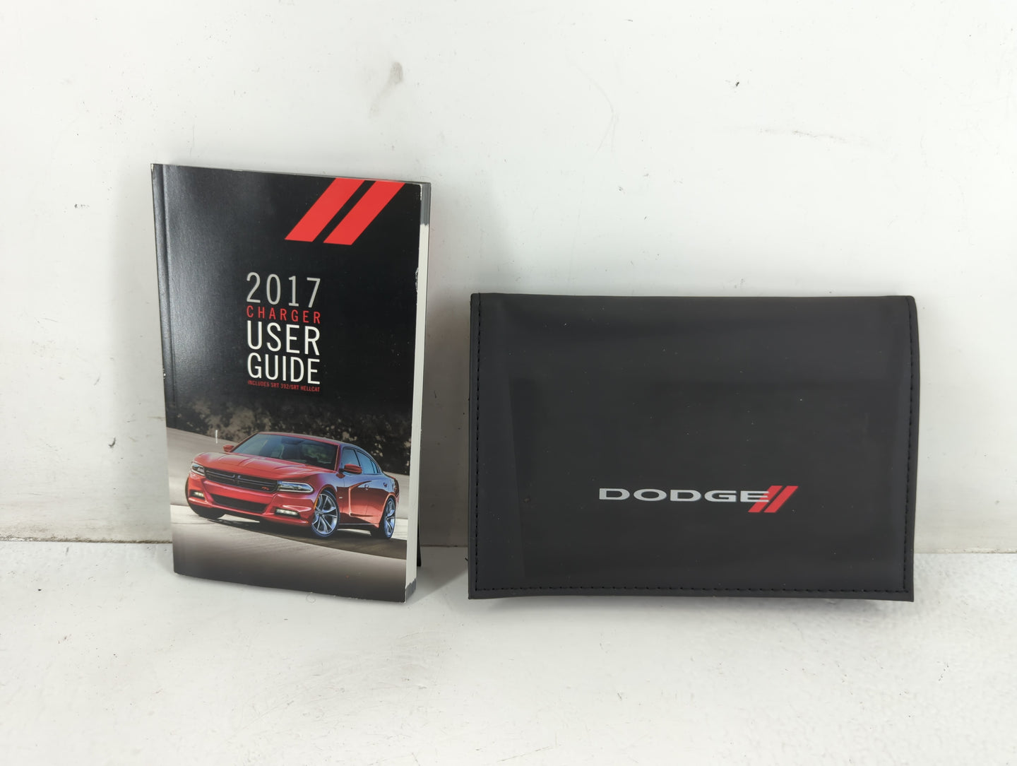 2017 Dodge Charger Owners Manual Book Guide P/N:17D481-926-AA OEM Used Auto Parts - Oemusedautoparts1.com