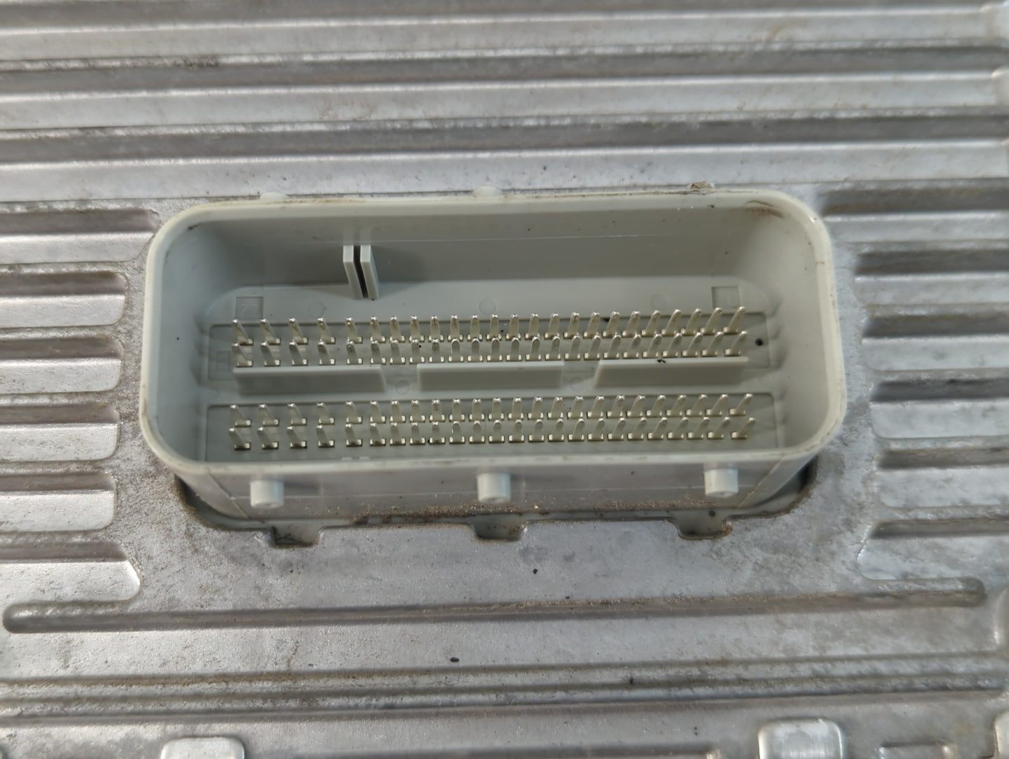 2016-2017 Dodge Charger PCM Engine Control Computer ECU ECM PCU OEM P/N:1847290 Fits Fits 2016 2017 OEM Used Auto Parts - Oe