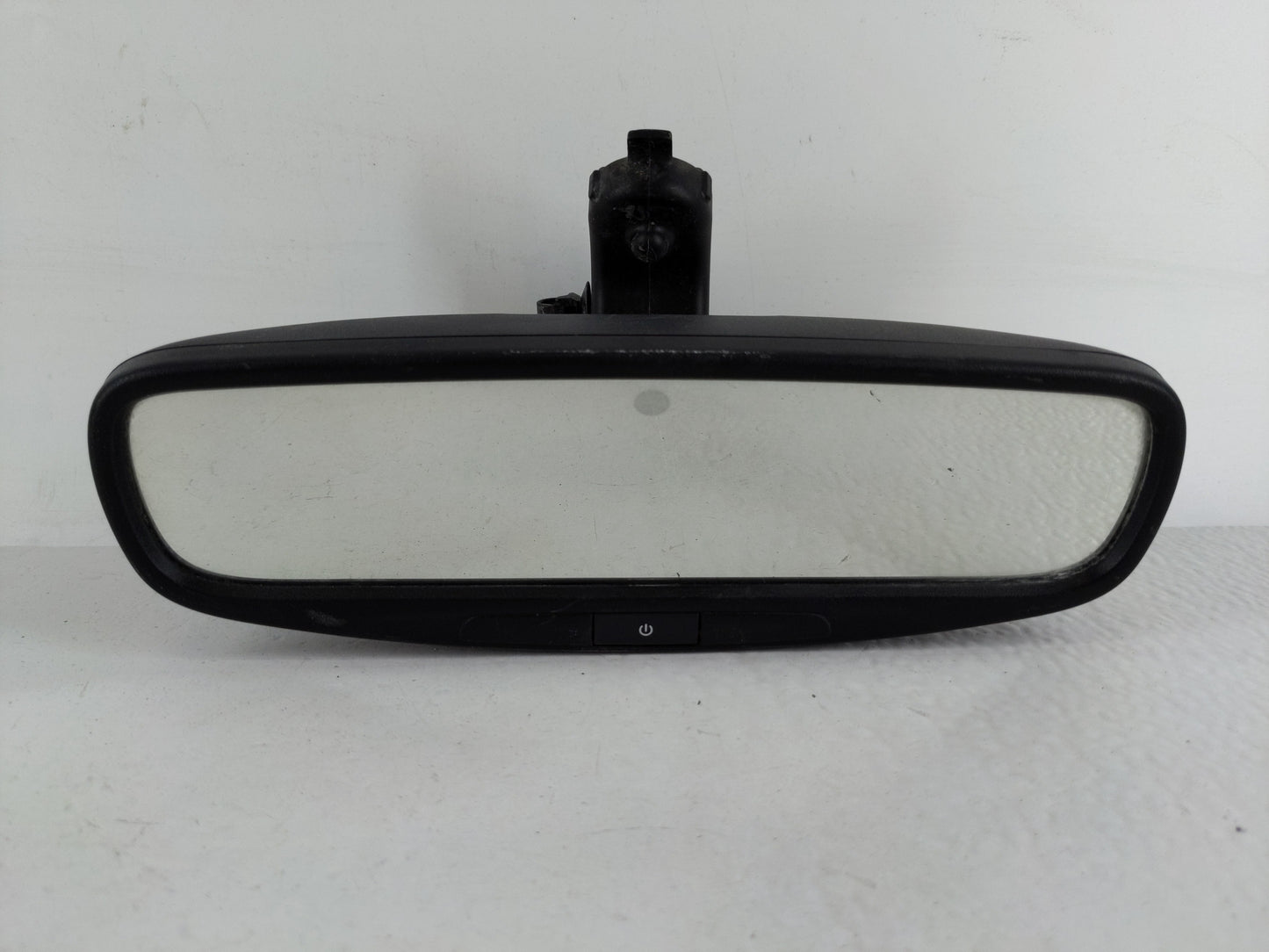 2017-2018 Dodge Durango Interior Rear View Mirror Replacement OEM P/N:E11048417 Fits Fits 2017 2018 OEM Used Auto Parts - Oe