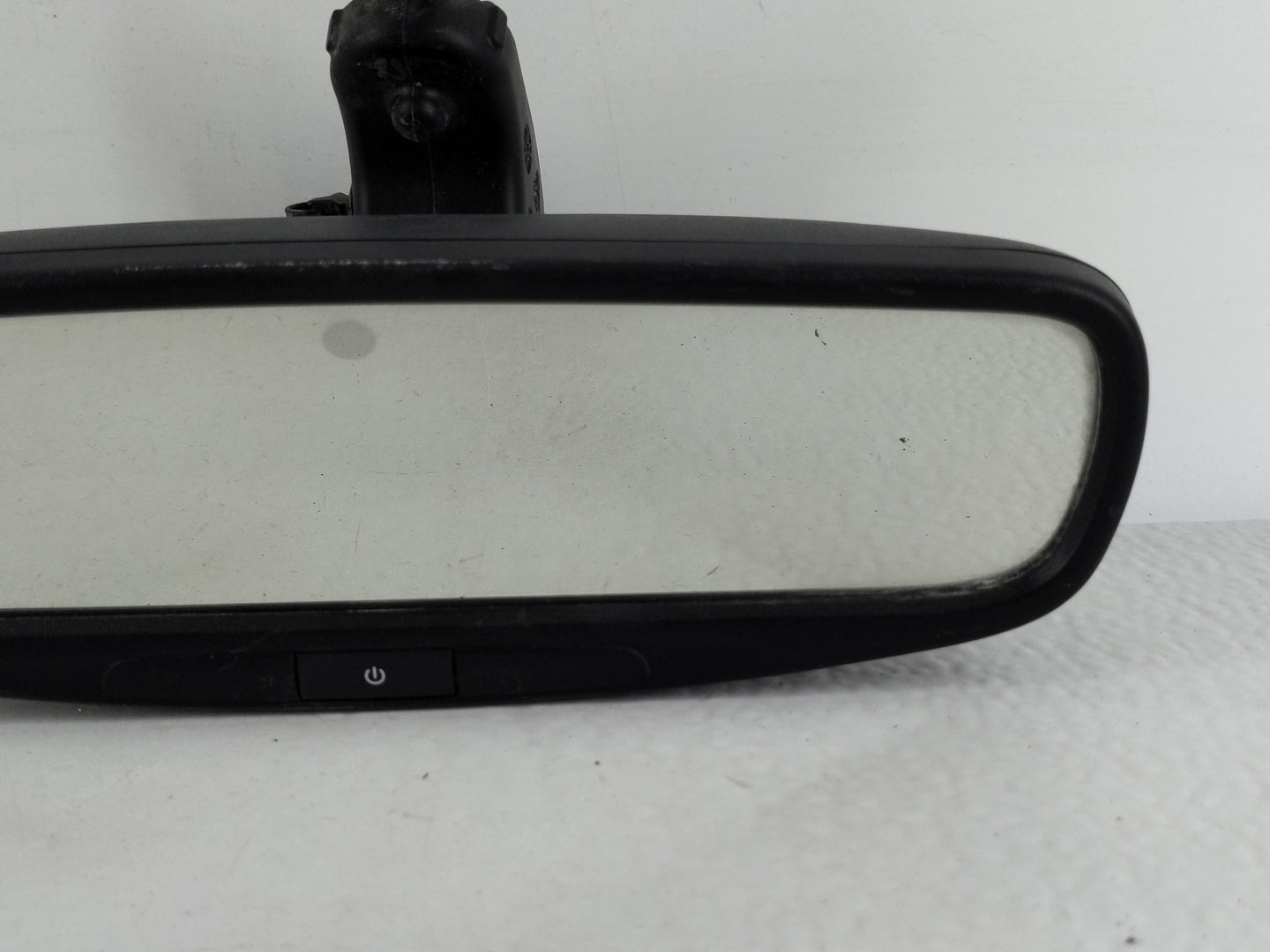 2017-2018 Dodge Durango Interior Rear View Mirror Replacement OEM P/N:E11048417 Fits Fits 2017 2018 OEM Used Auto Parts - Oe