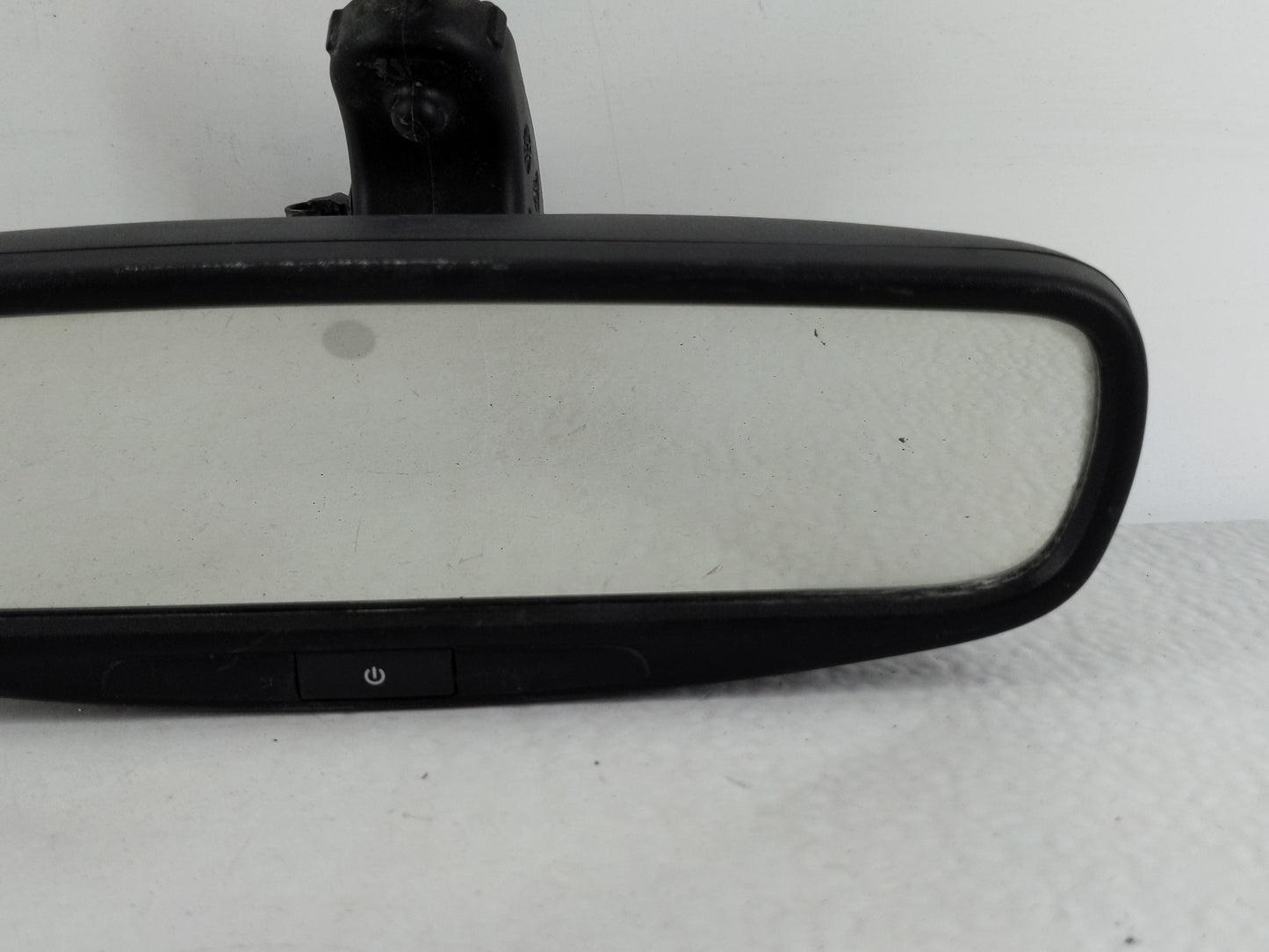 2017-2018 Dodge Durango Interior Rear View Mirror Replacement OEM P/N:E11048417 Fits Fits 2017 2018 OEM Used Auto Parts - Oe