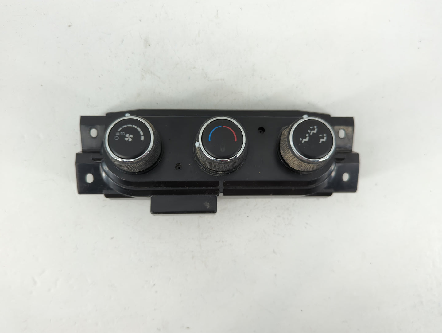 2016-2017 Dodge Durango Climate Control Module Temperature AC/Heater Replacement P/N:68330873AA Fits Fits 2016 2017 OEM Used