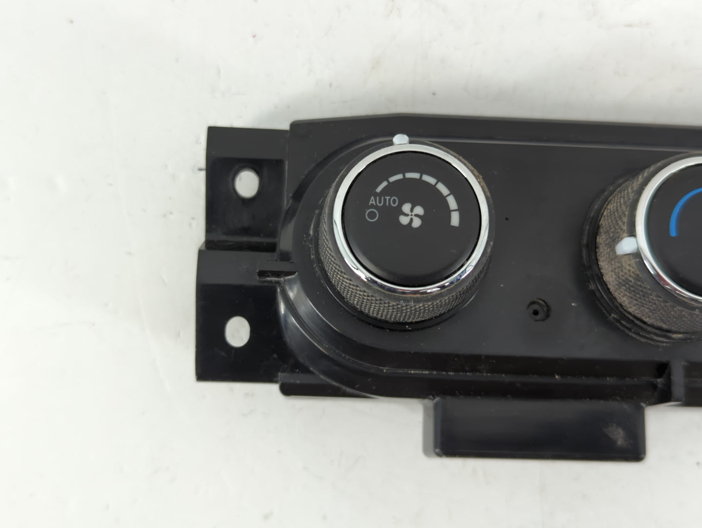 2016-2017 Dodge Durango Climate Control Module Temperature AC/Heater Replacement P/N:68330873AA Fits Fits 2016 2017 OEM Used