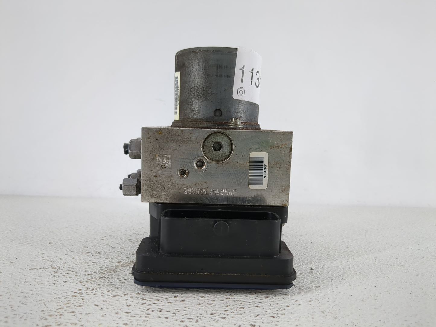 2017 Dodge Durango ABS Pump Control Module Replacement P/N:68306177AD Fits OEM Used Auto Parts - Oemusedautoparts1.com