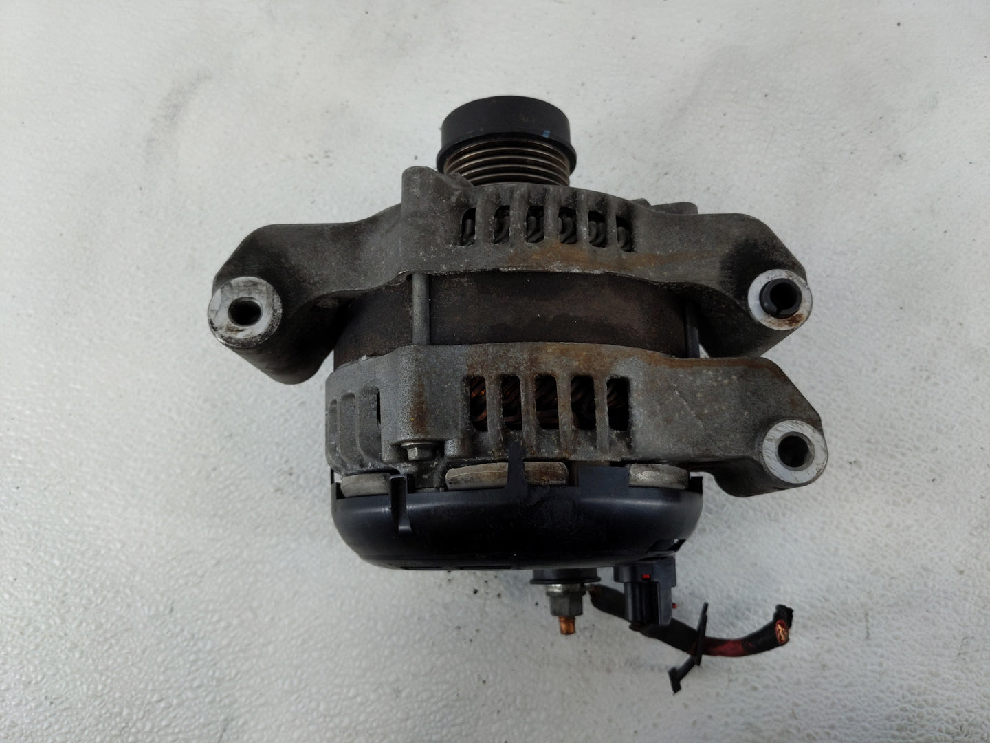 2017 Dodge Durango Alternator Replacement Generator Charging Assembly Engine OEM P/N:MX421000-7200 P56029789AA Fits OEM Used
