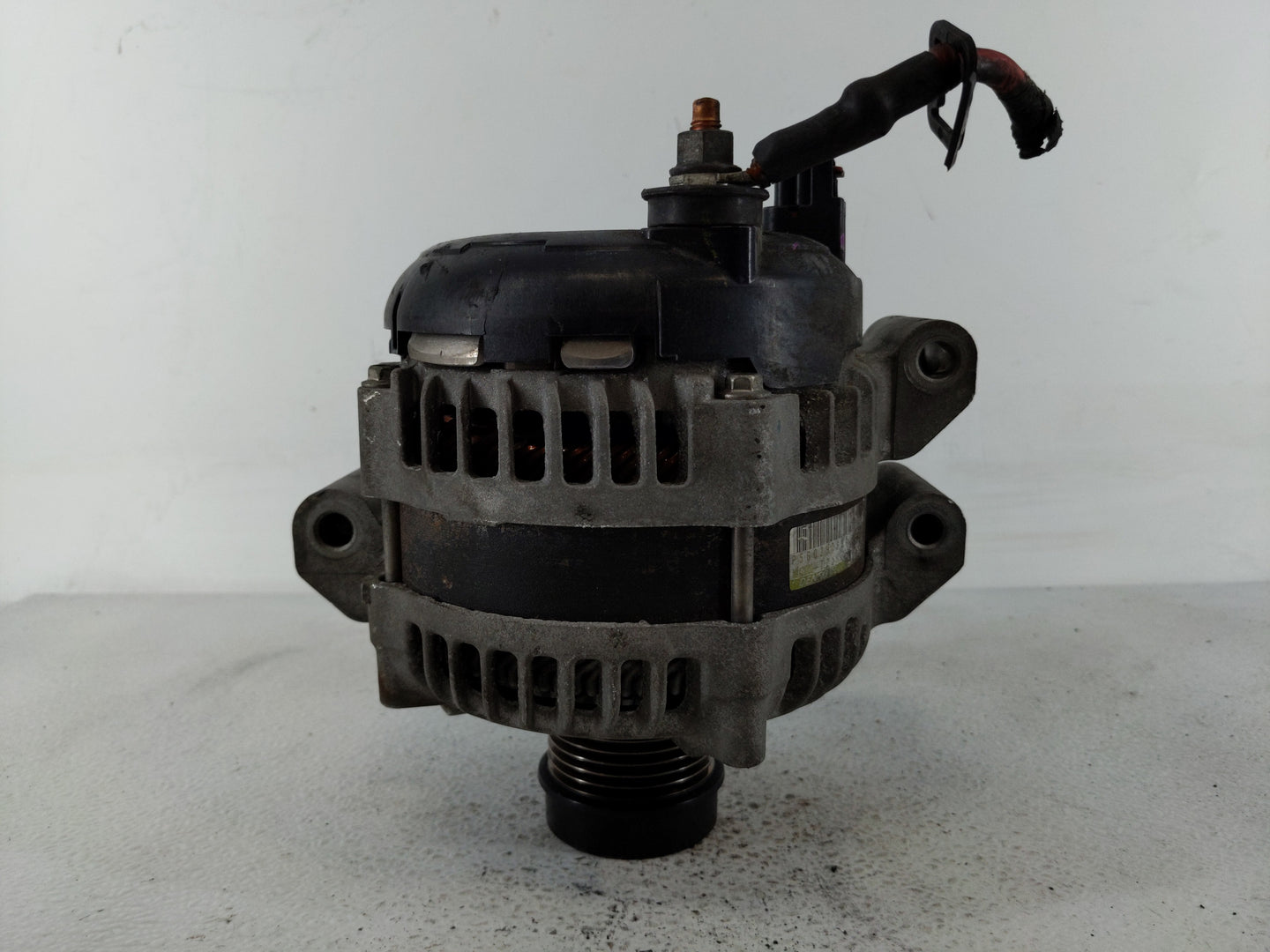 2017 Dodge Durango Alternator Replacement Generator Charging Assembly Engine OEM P/N:MX421000-7200 P56029789AA Fits OEM Used