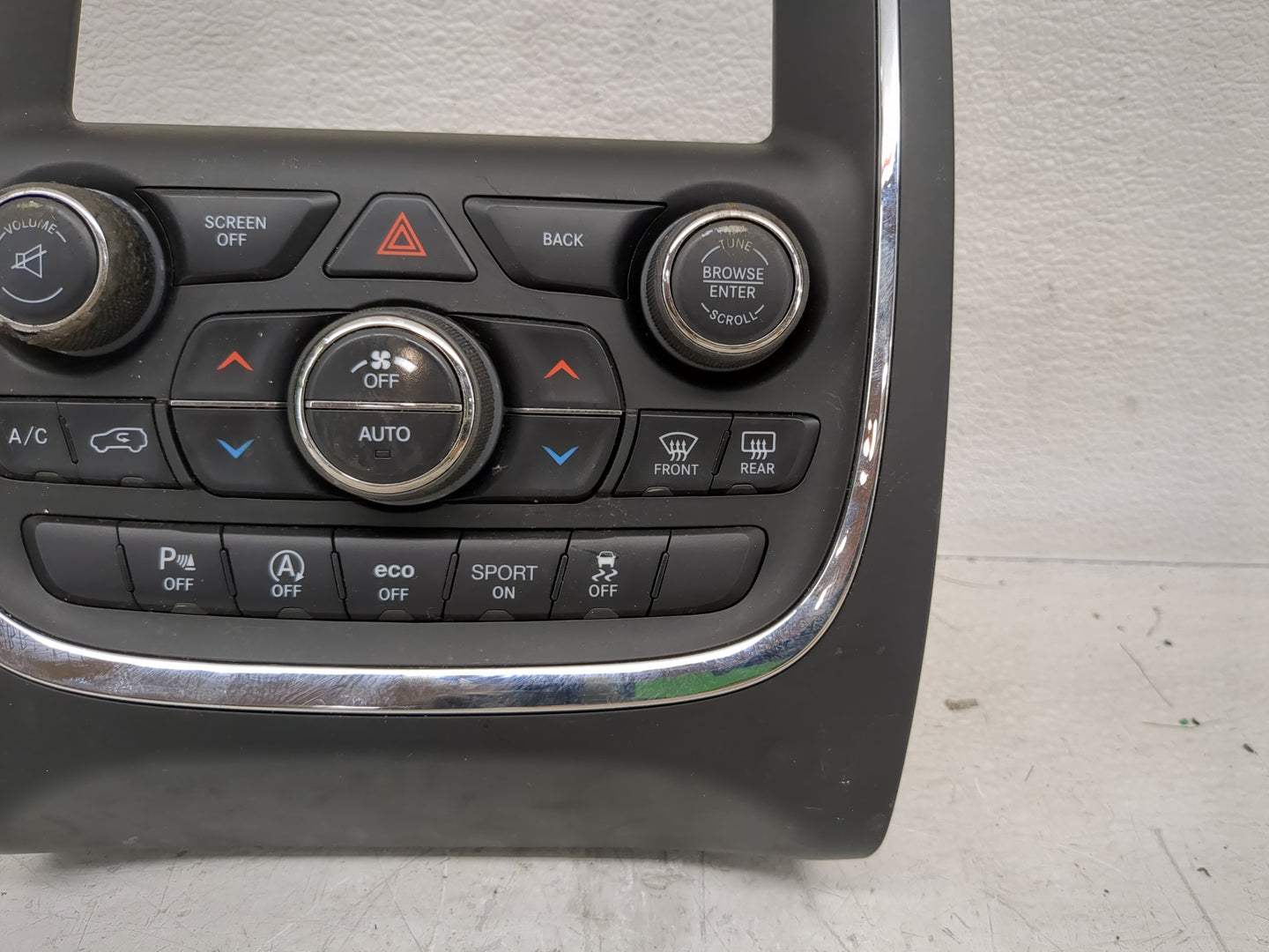 2016-2017 Dodge Durango Climate Control Module Temperature AC/Heater Replacement P/N:P68253735AH Fits Fits 2016 2017 OEM Use