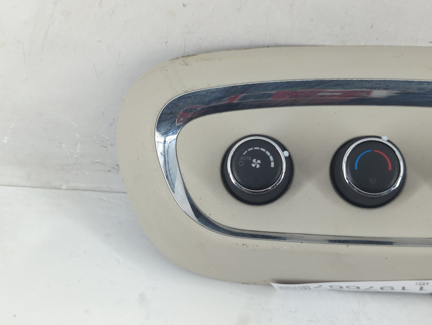 2017 Dodge Durango Climate Control Module Temperature AC/Heater Replacement P/N:68330873AA Fits OEM Used Auto Parts - Oemuse