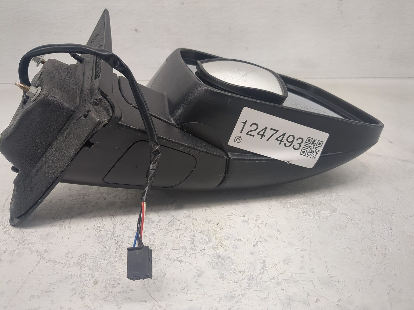 2011-2022 Dodge Durango Side Mirror Replacement Passenger Right View Door Mirror Fits OEM Used Auto Parts - Oemusedautoparts