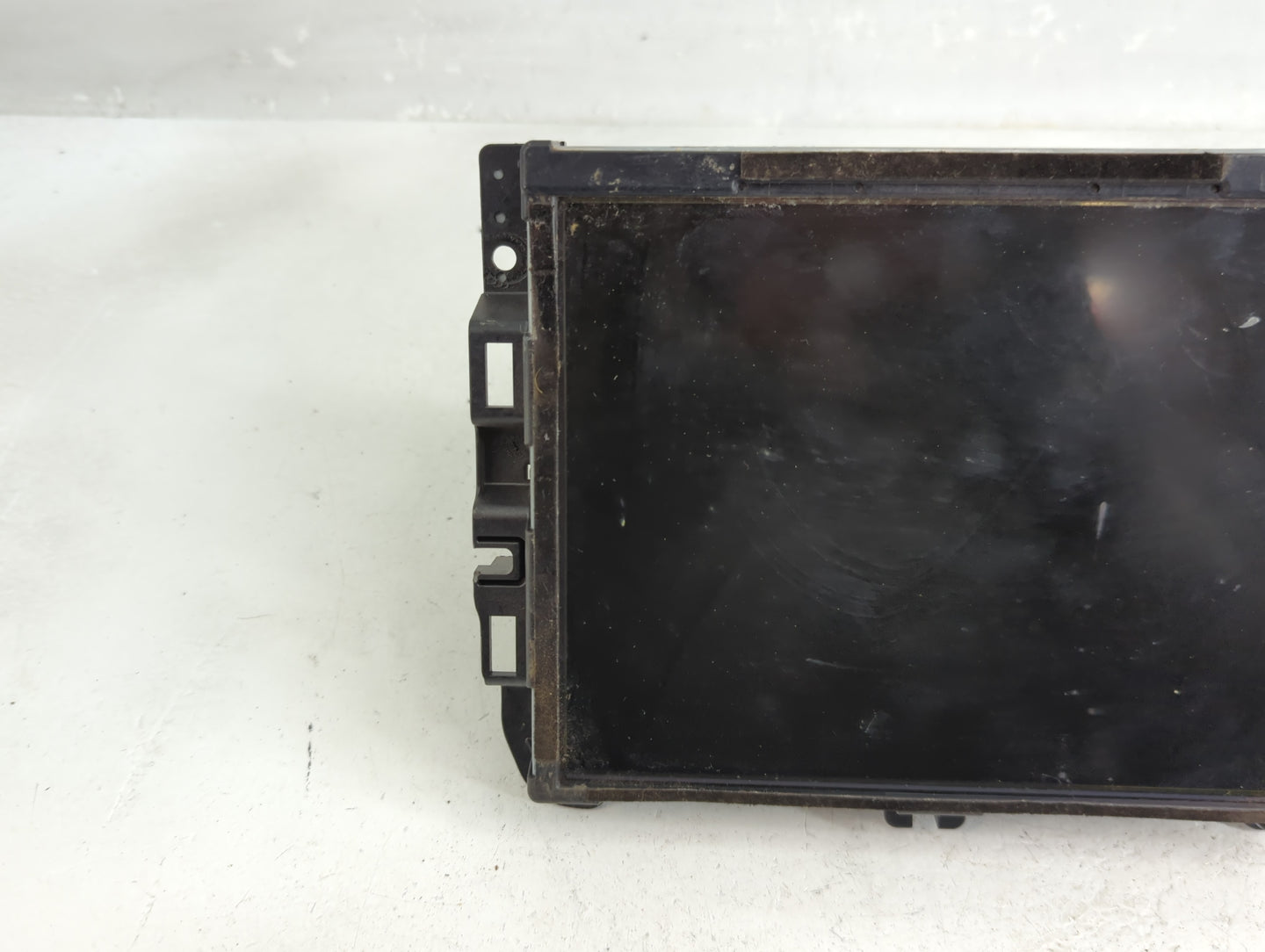 2017 Dodge Durango Radio AM FM Cd Player Receiver Replacement P/N:68270670AE Fits OEM Used Auto Parts - Oemusedautoparts1.co