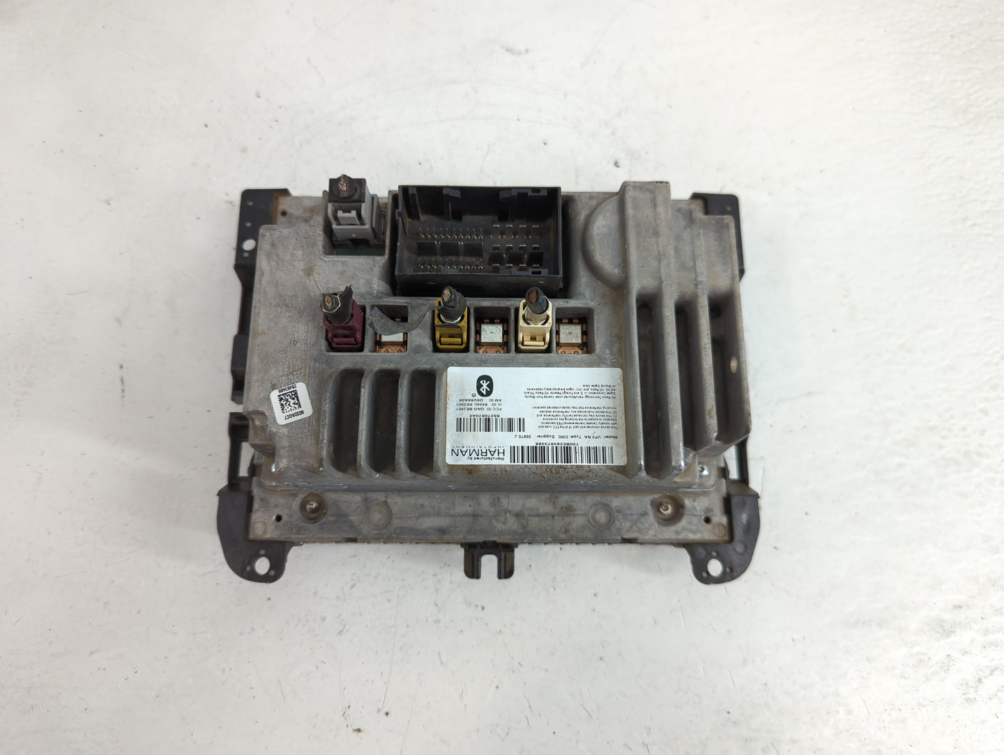 2017 Dodge Durango Radio AM FM Cd Player Receiver Replacement P/N:68270670AE Fits OEM Used Auto Parts - Oemusedautoparts1.co