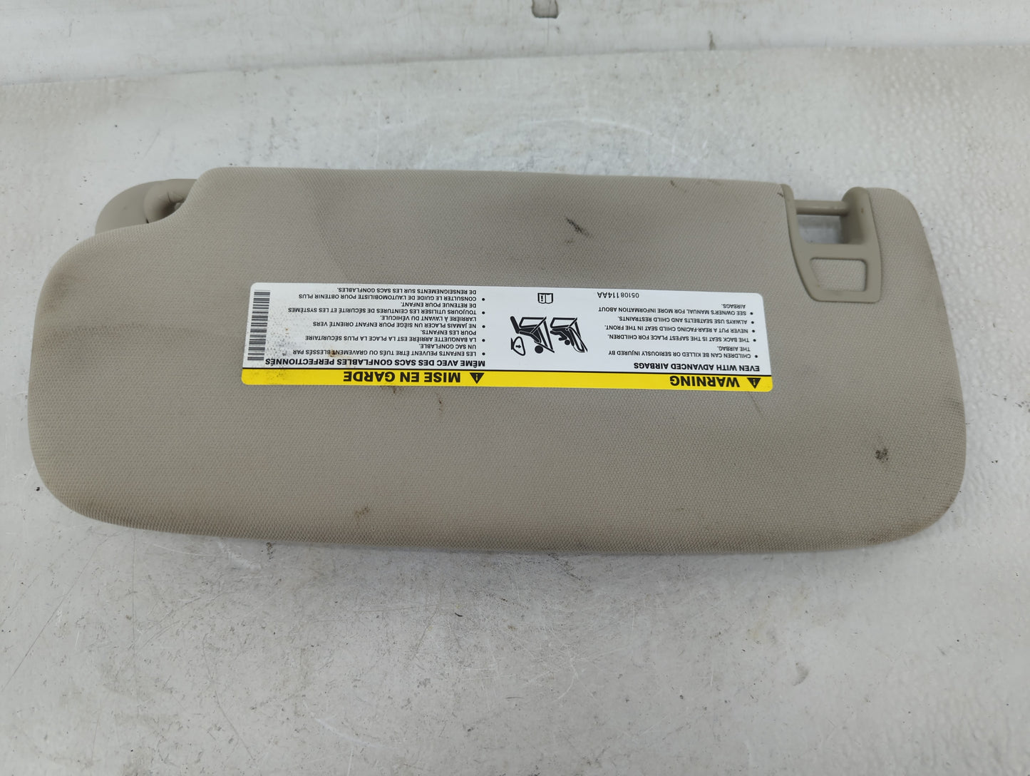 2011-2022 Dodge Durango Sun Visor Shade Replacement Passenger Right Mirror Fits OEM Used Auto Parts - Oemusedautoparts1.com