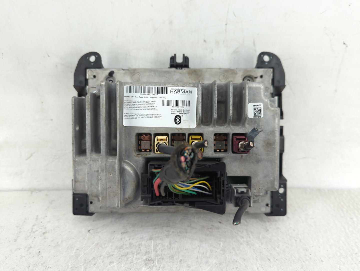 2017 Dodge Durango Radio AM FM Cd Player Receiver Replacement P/N:68270672AF Fits OEM Used Auto Parts - Oemusedautoparts1.co