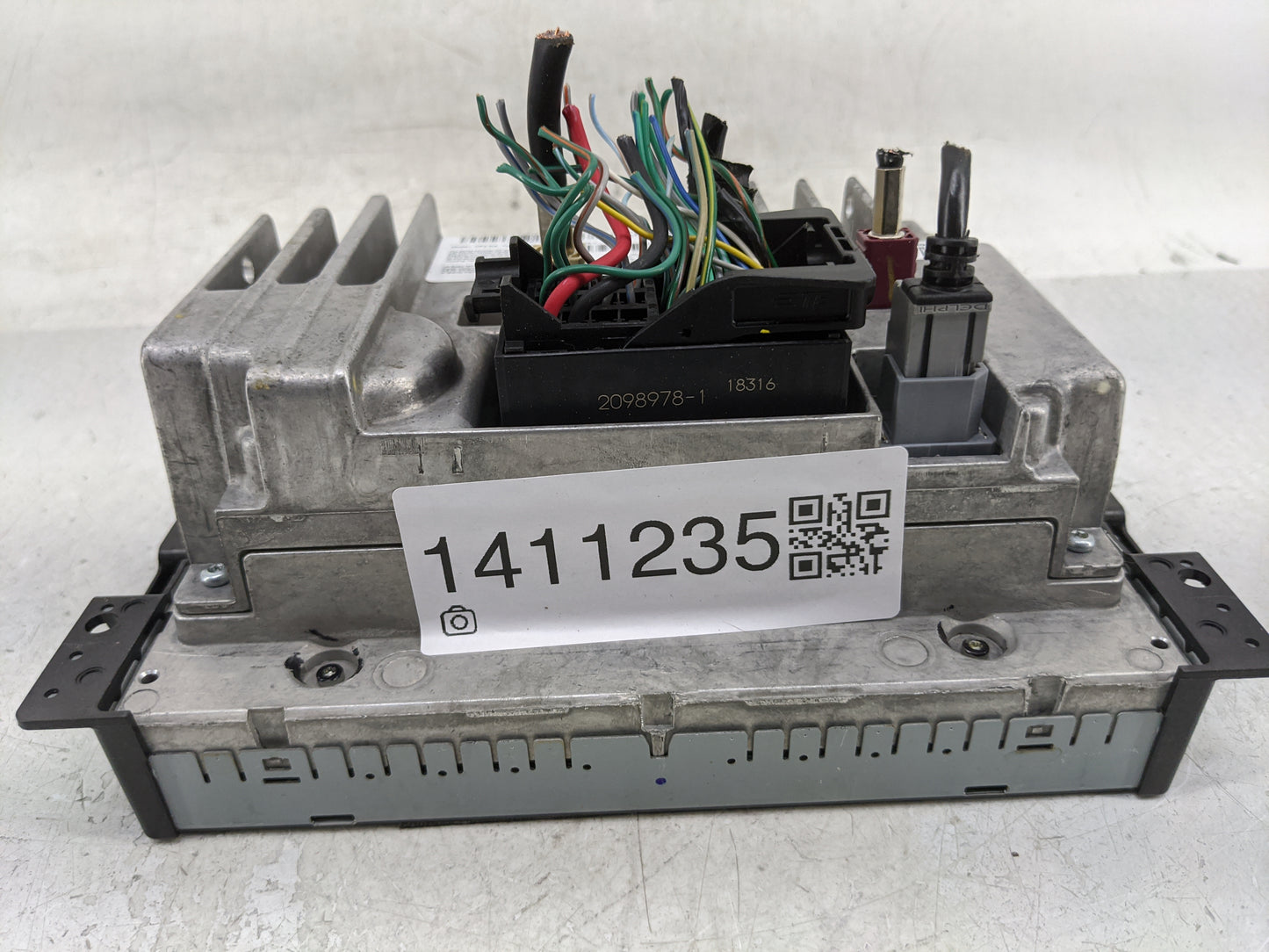 2017 Dodge Durango Radio AM FM Cd Player Receiver Replacement P/N:6434C-BE2801 Fits OEM Used Auto Parts - Oemusedautoparts1.