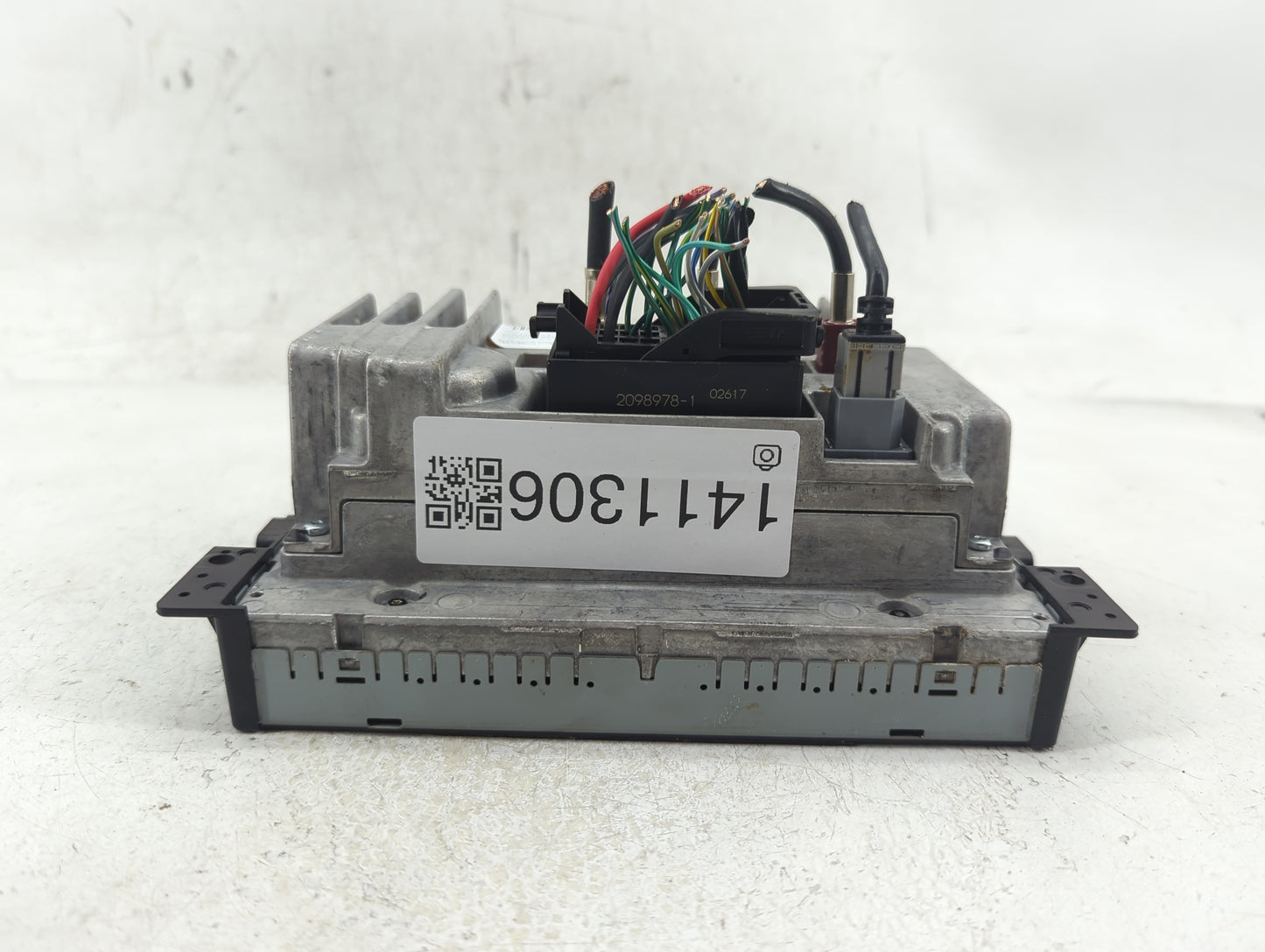 2017 Dodge Durango Radio AM FM Cd Player Receiver Replacement P/N:68270672AF Fits OEM Used Auto Parts - Oemusedautoparts1.co